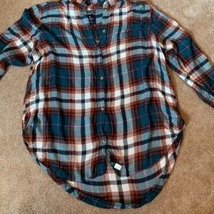 Green plaid  button up shirt